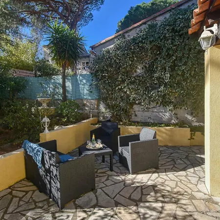 Le Counillier By Interhome Fréjus