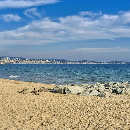 Holiday Le Counillier By Interhome Fréjus